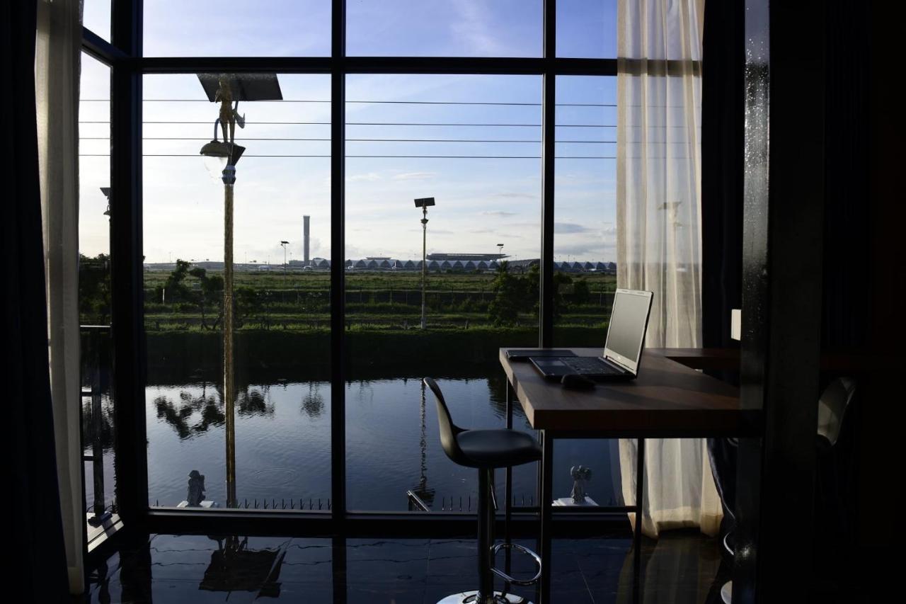 Skyline Resort Ban Khlong Lat Bua Khao Buitenkant foto