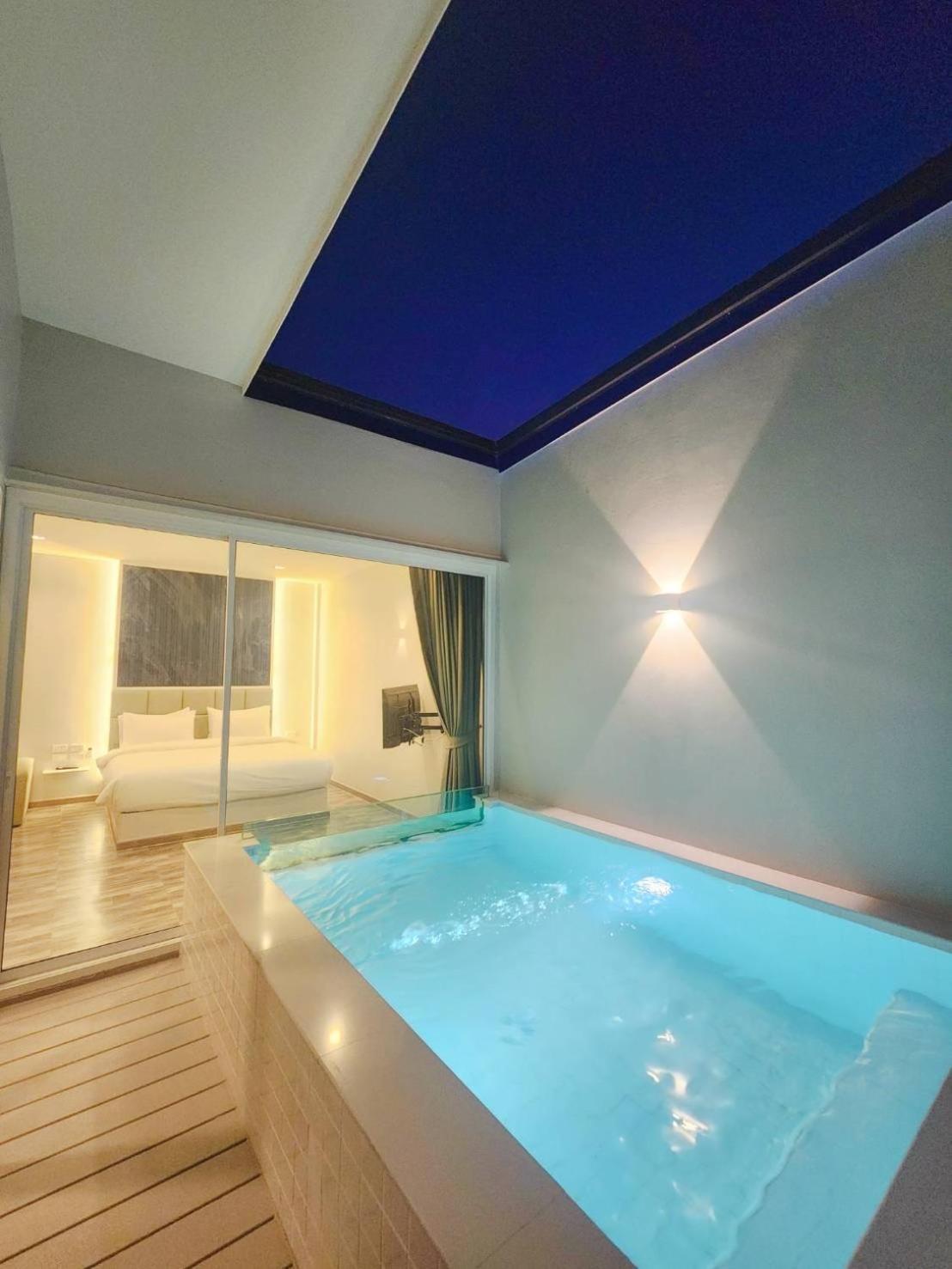 Skyline Resort Ban Khlong Lat Bua Khao Buitenkant foto